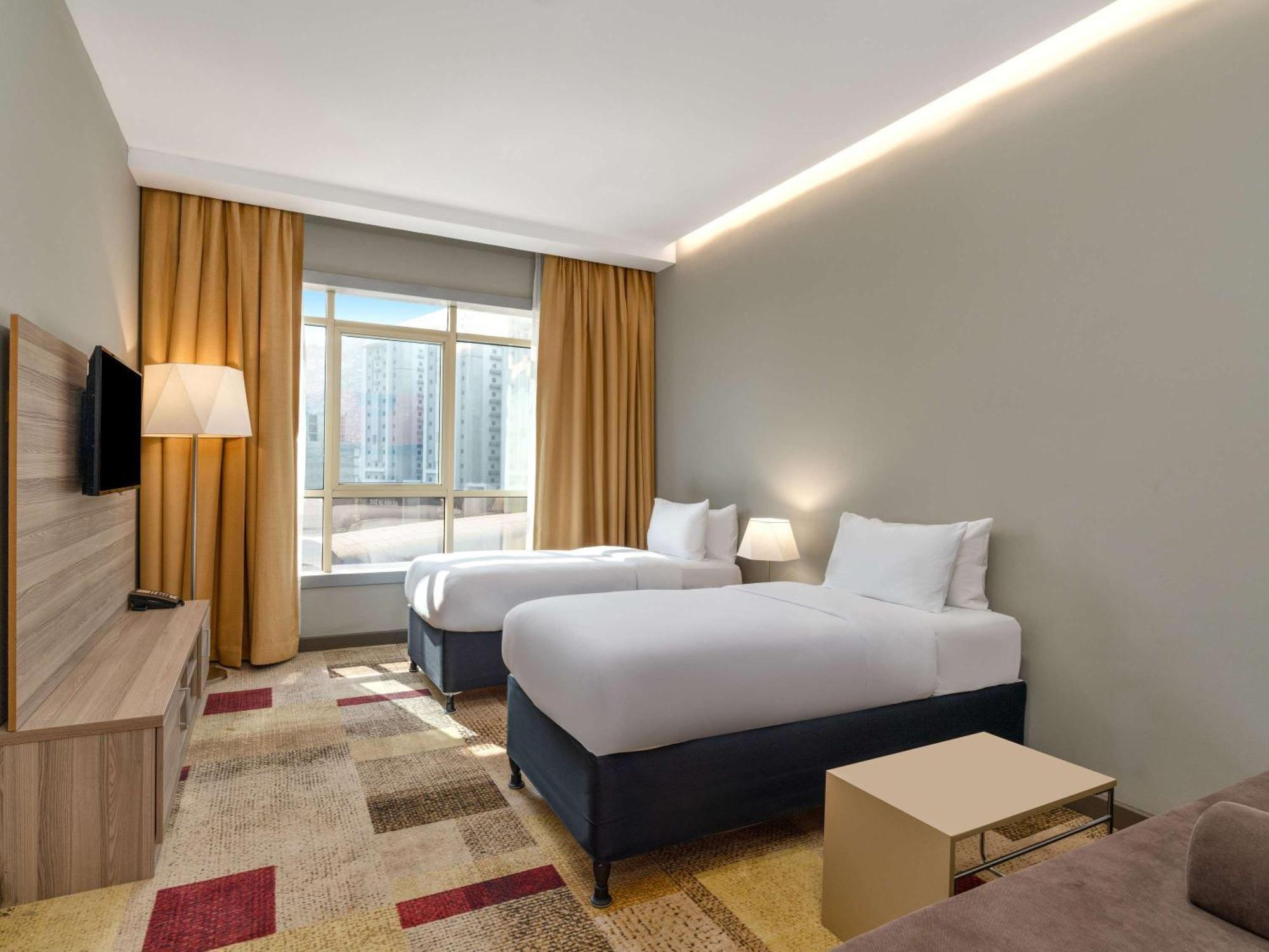 Mercure Makkah Aziziah Mecca Bagian luar foto